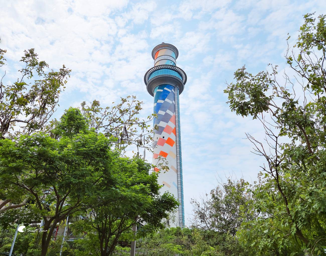 北投焚化爐觀景台｜台北免費景點，360度高空俯瞰台北夜景與城市美景