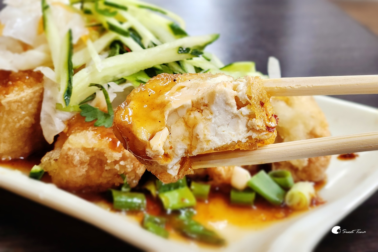 【陳記蚵仔煎】菁桐美食推薦 – 酥脆蚵仔煎與人氣炸豆腐必吃! 【陳記蚵仔煎】菁桐美食推薦 – 酥脆蚵仔煎與人氣炸豆腐必吃!