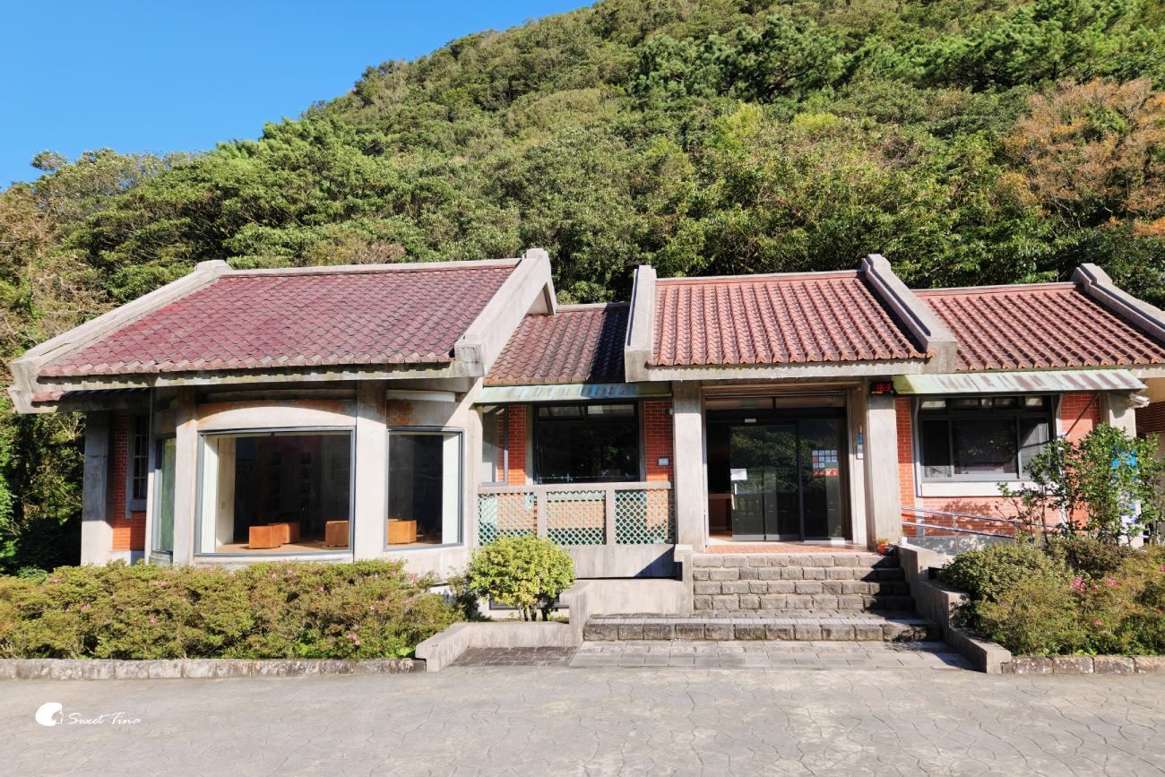大屯自然公園｜陽明山景點，享受湖光山色的環湖步道