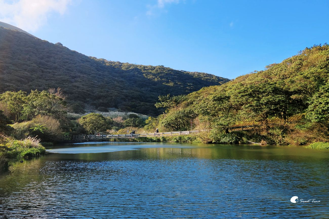 大屯自然公園｜陽明山景點，享受湖光山色的環湖步道