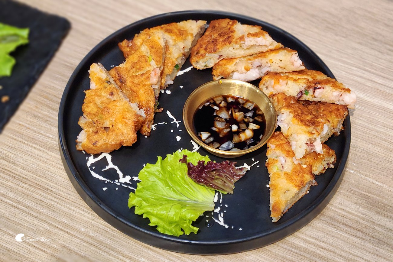 梨谷韓式鐵板炭火烤肉｜信義區韓式料理推薦，小菜無限續超滿足！