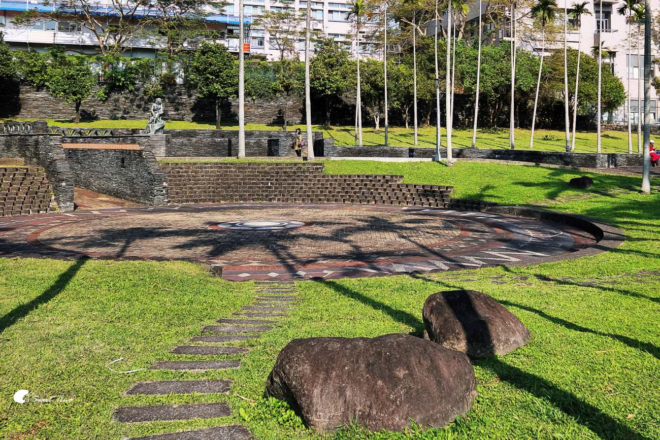 原住民文化主題公園｜台北落羽松推薦，池畔倒影超美