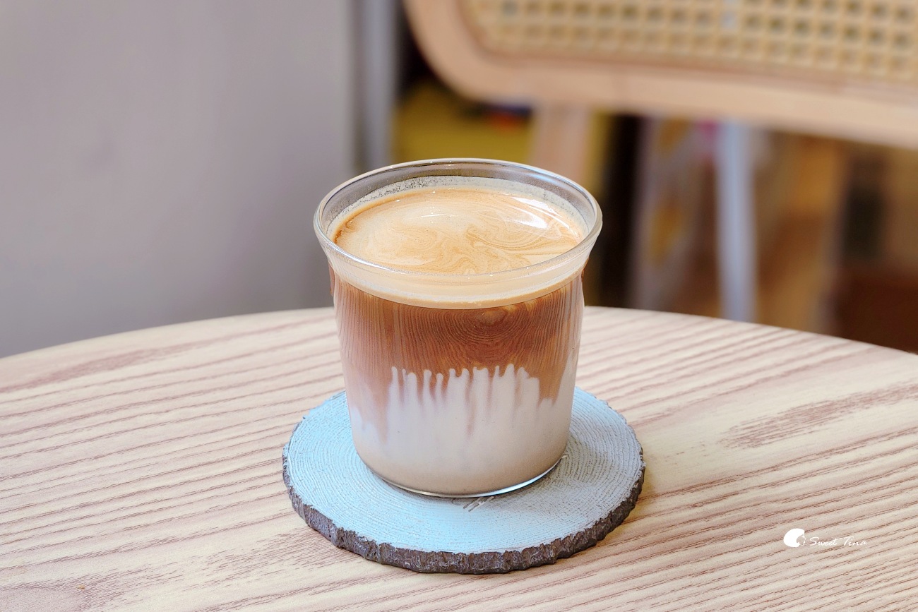 KuruKuru Laundry & Coffee|後山埤站咖啡廳,自助洗衣與咖啡甜點複合空間 KuruKuru Laundry & Coffee|後山埤站咖啡廳,自助洗衣與咖啡甜點複合空間