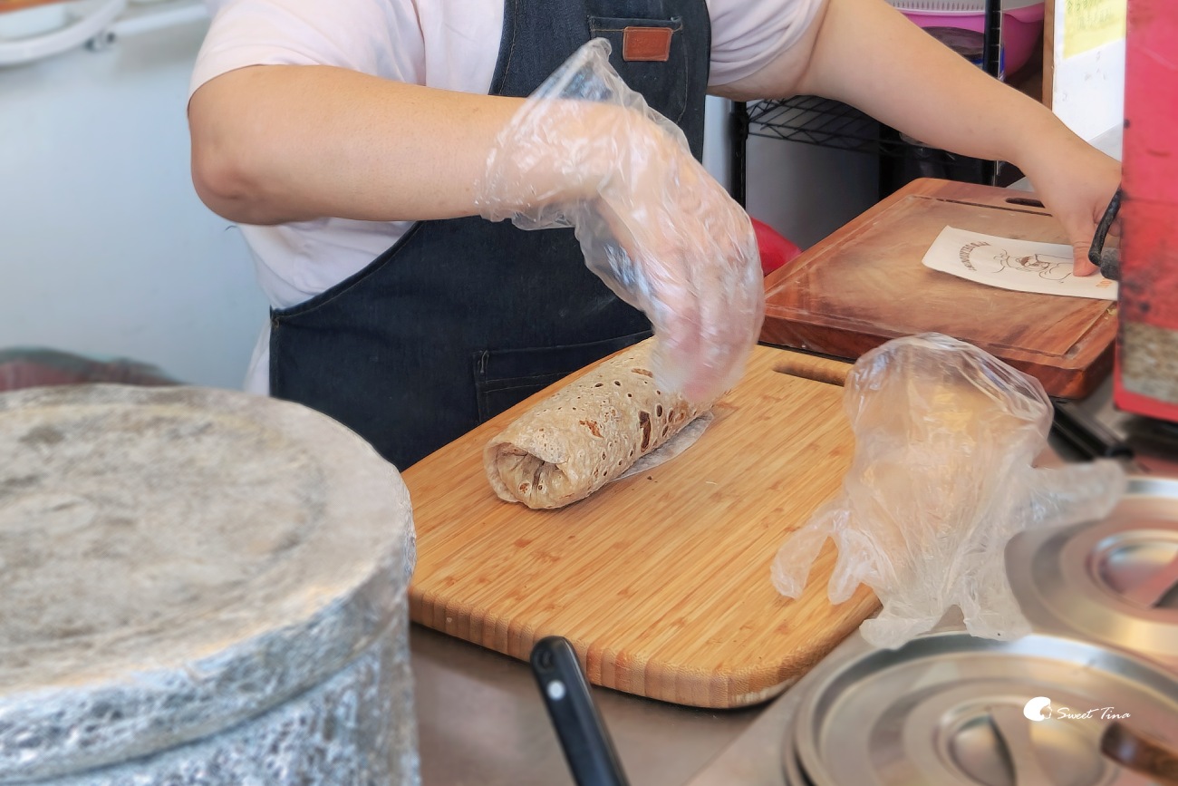【穆屋咖哩】淡水老街必吃美食 | 手工甩餅與香料咖哩羊肉的美妙滋味 【穆屋咖哩】淡水老街必吃美食 | 手工甩餅與香料咖哩羊肉的美妙滋味