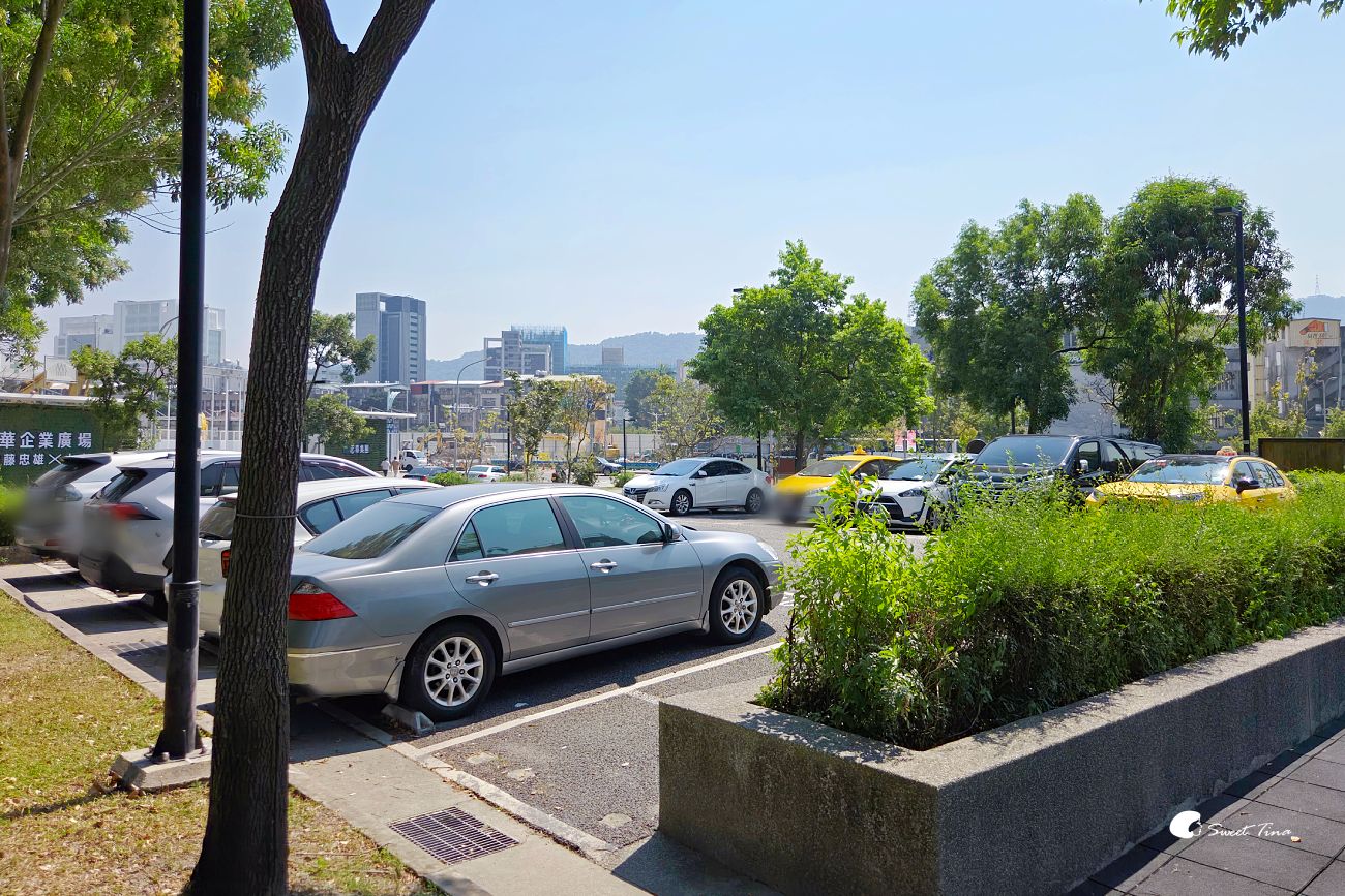 南港新新公園|捷運昆陽站輕鬆到!濕地棧道、落羽松、兒童滑索一次玩 南港新新公園|捷運昆陽站輕鬆到!濕地棧道、落羽松、兒童滑索一次玩