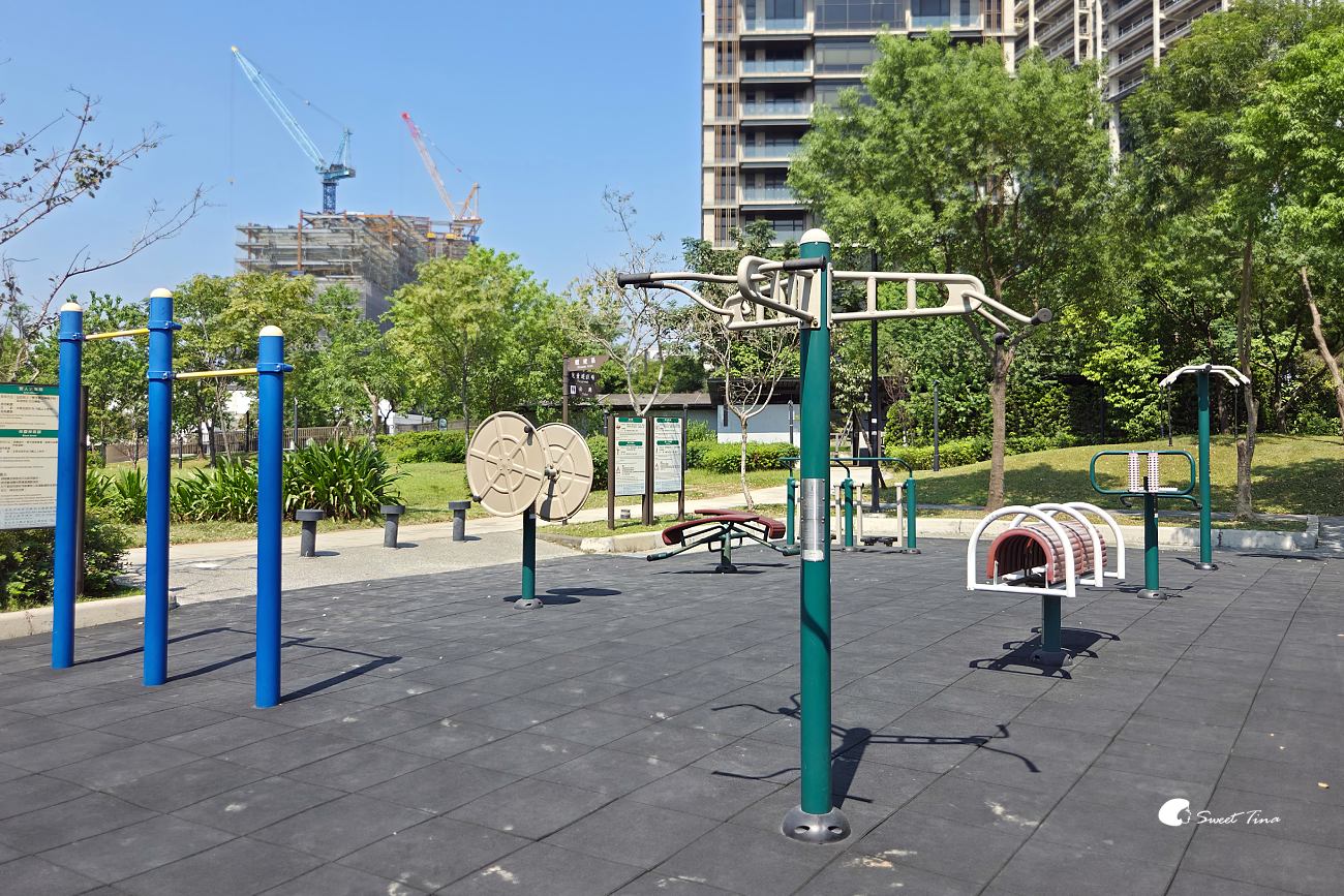 南港新新公園|捷運昆陽站輕鬆到!濕地棧道、落羽松、兒童滑索一次玩 南港新新公園|捷運昆陽站輕鬆到!濕地棧道、落羽松、兒童滑索一次玩
