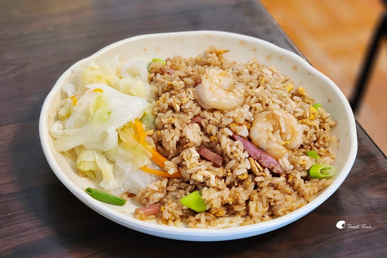 阿仁炒飯|台北大龍峒美食,在地人激推必吃炒飯 阿仁炒飯|台北大龍峒美食,在地人激推必吃炒飯
