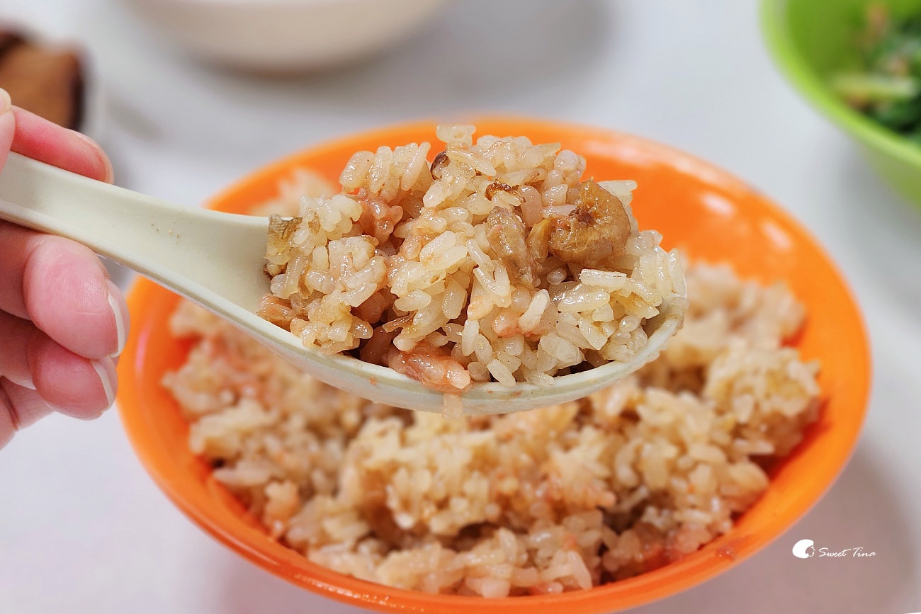 阿毅油飯|社子早午餐推薦,平價又美味的油飯 阿毅油飯|社子早午餐推薦,平價又美味的油飯