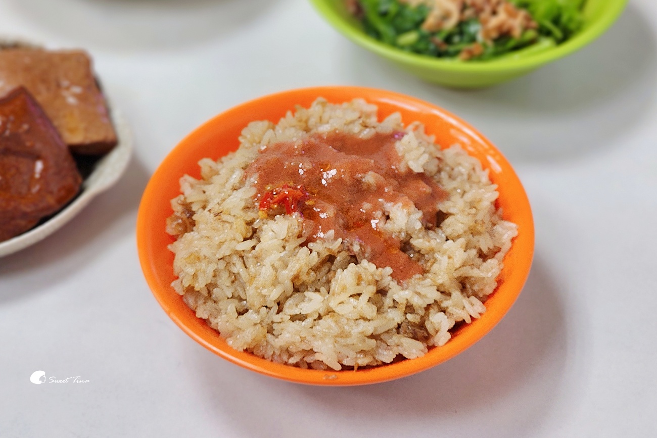 阿毅油飯|社子早午餐推薦,平價又美味的油飯 阿毅油飯|社子早午餐推薦,平價又美味的油飯