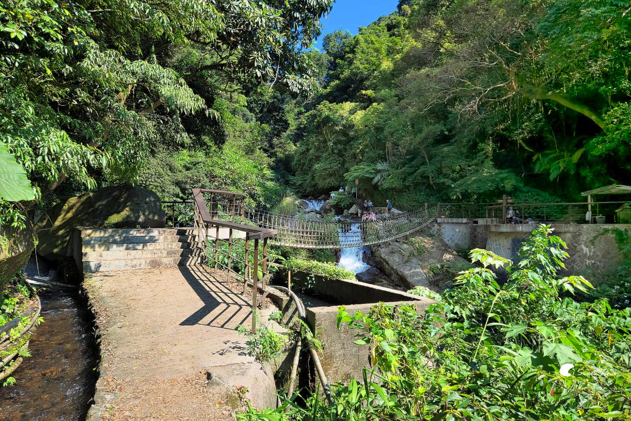 草山觀瀑吊橋及平台|陽明山親子步道,平緩好走賞瀑布 草山觀瀑吊橋及平台|陽明山親子步道,平緩好走賞瀑布