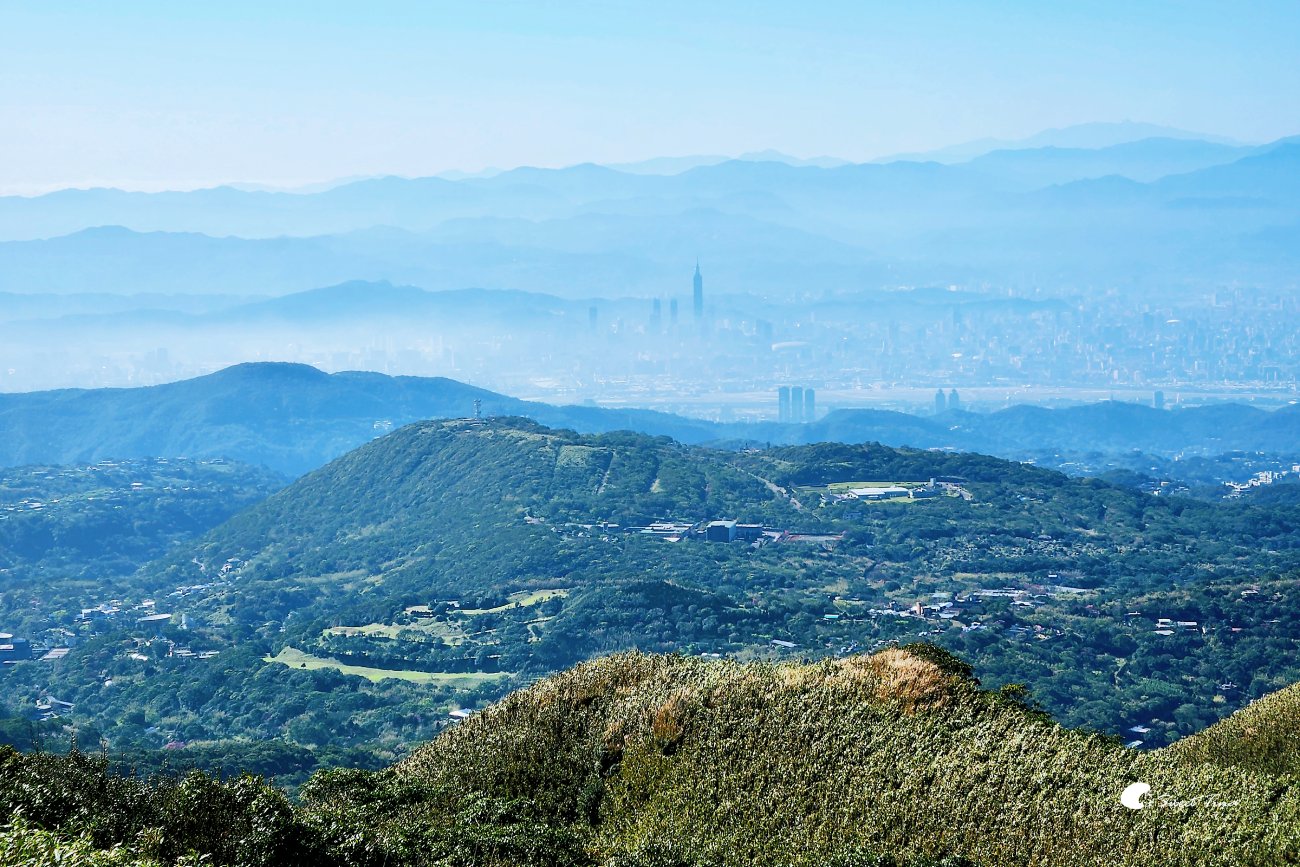 【夢幻湖步道】陽明山必訪景點 – 絕美湖景,壯闊山景健行路線推薦 【夢幻湖步道】陽明山必訪景點 – 絕美湖景,壯闊山景健行路線推薦