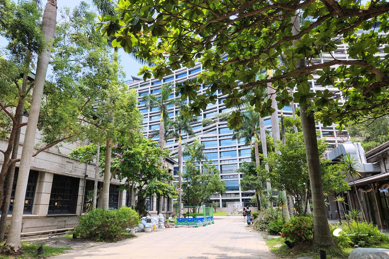 eslite café 松菸店|信義區咖啡廳推薦,坐擁台北 101、大巨蛋景觀 eslite café 松菸店|信義區咖啡廳推薦,坐擁台北 101、大巨蛋景觀