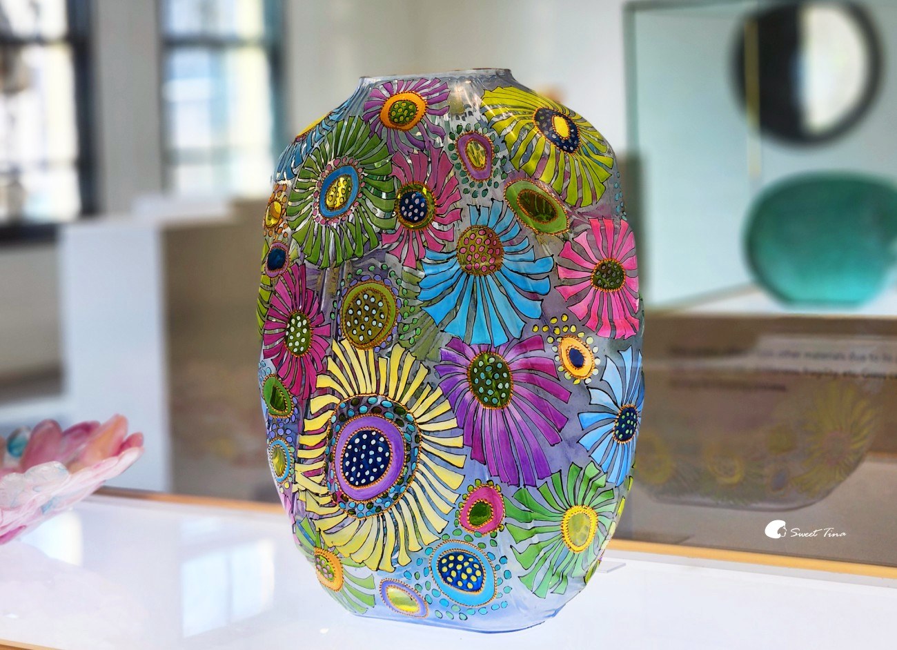 【新竹市玻璃工藝博物館】歷史建築內展示玻璃開發與藝術作品 【新竹市玻璃工藝博物館】歷史建築內展示玻璃開發與藝術作品
