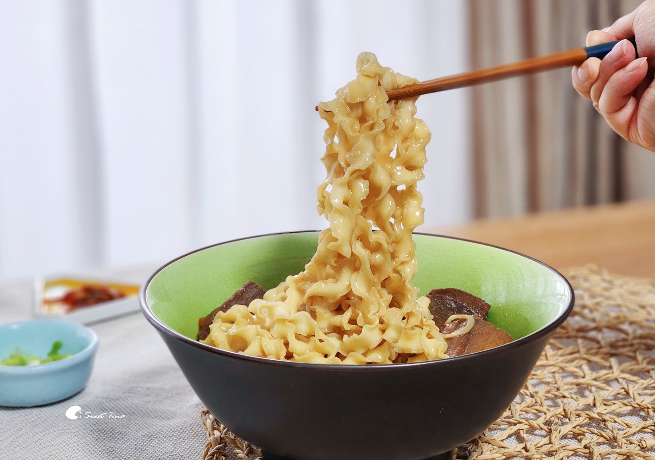 挑嘴老爸馥桂紅燒牛肉麵|天然無添加也能吃到濃郁好味道 挑嘴老爸馥桂紅燒牛肉麵|天然無添加也能吃到濃郁好味道