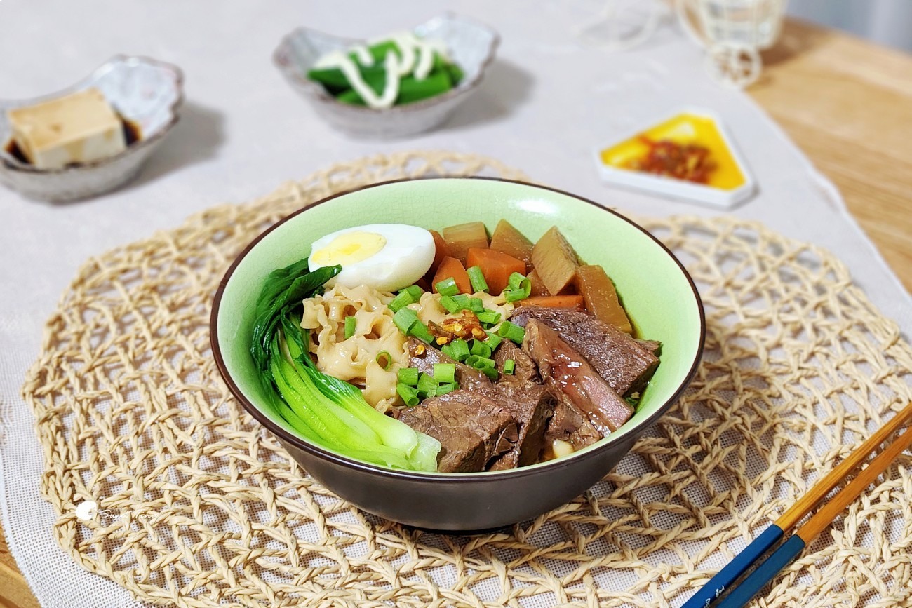 挑嘴老爸馥桂紅燒牛肉麵|天然無添加也能吃到濃郁好味道 挑嘴老爸馥桂紅燒牛肉麵|天然無添加也能吃到濃郁好味道