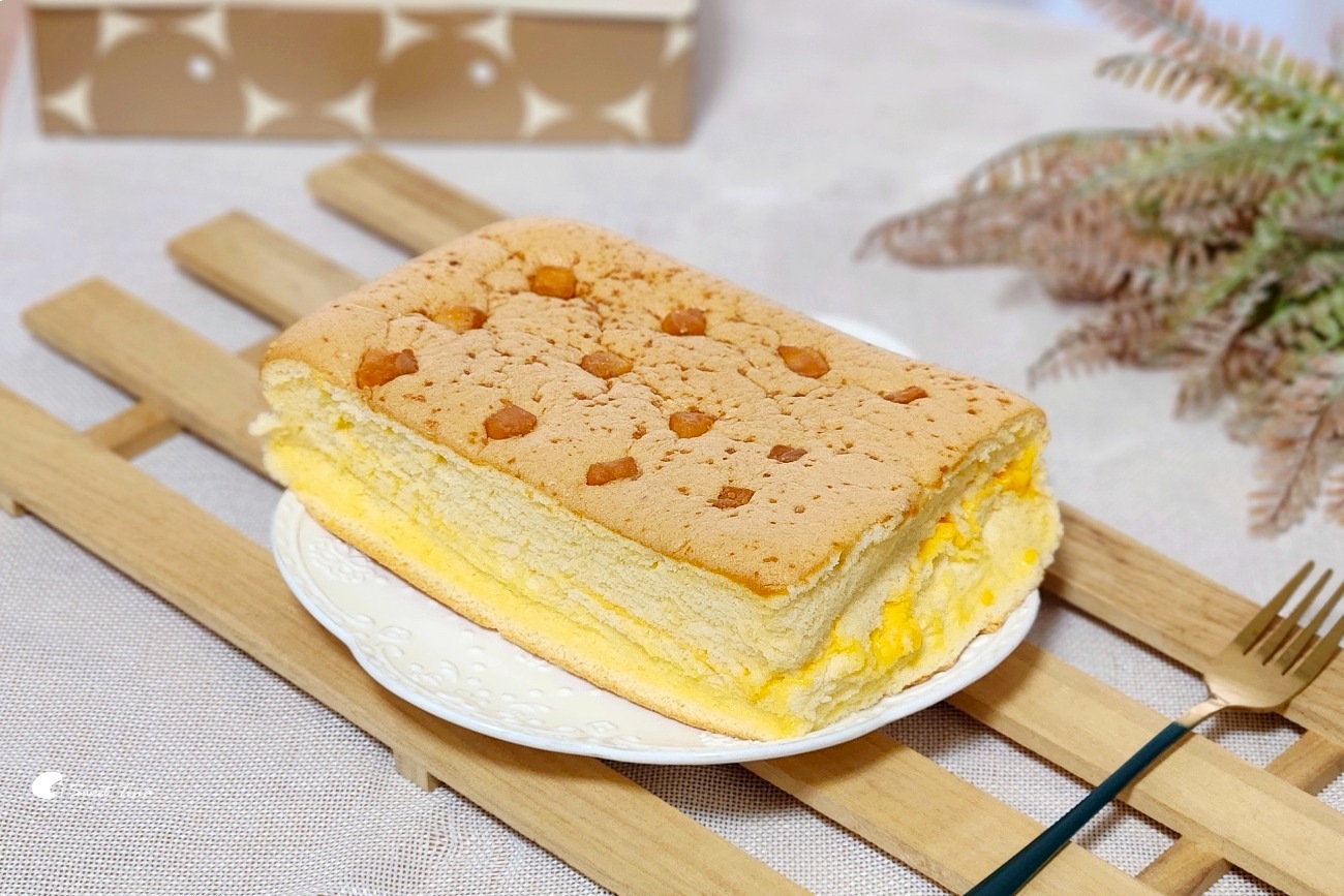 初蛋糕｜三峽老街人氣伴手禮推薦：古早味豆漿蛋糕，無添加的濃郁蛋香