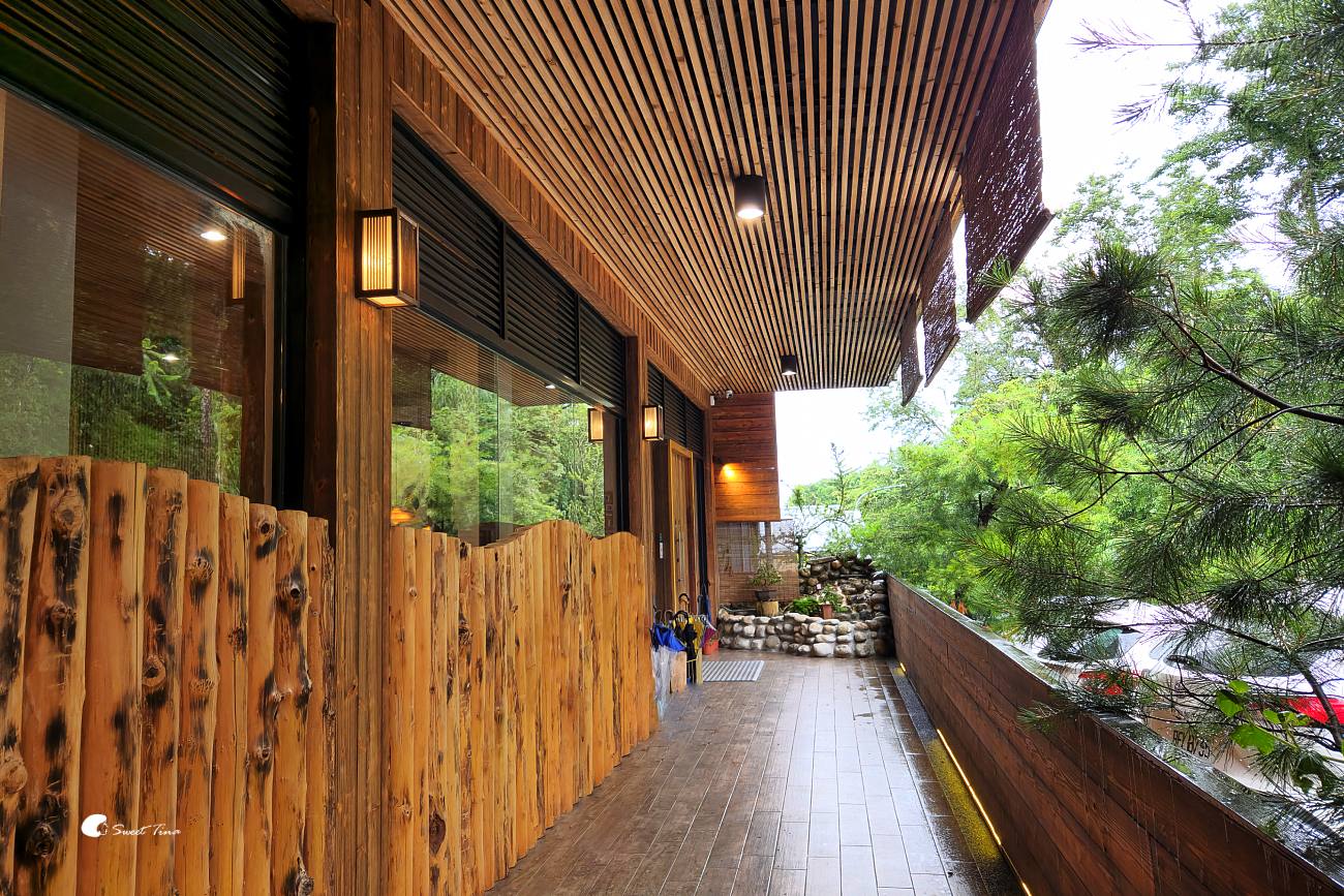 佐一茶屋|阿里山必訪景觀餐廳推薦,在地食材與高山茶的美味饗宴 佐一茶屋|阿里山必訪景觀餐廳推薦,在地食材與高山茶的美味饗宴